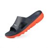Comfortable men's cloud slippers; anti-slip bathroom sandals